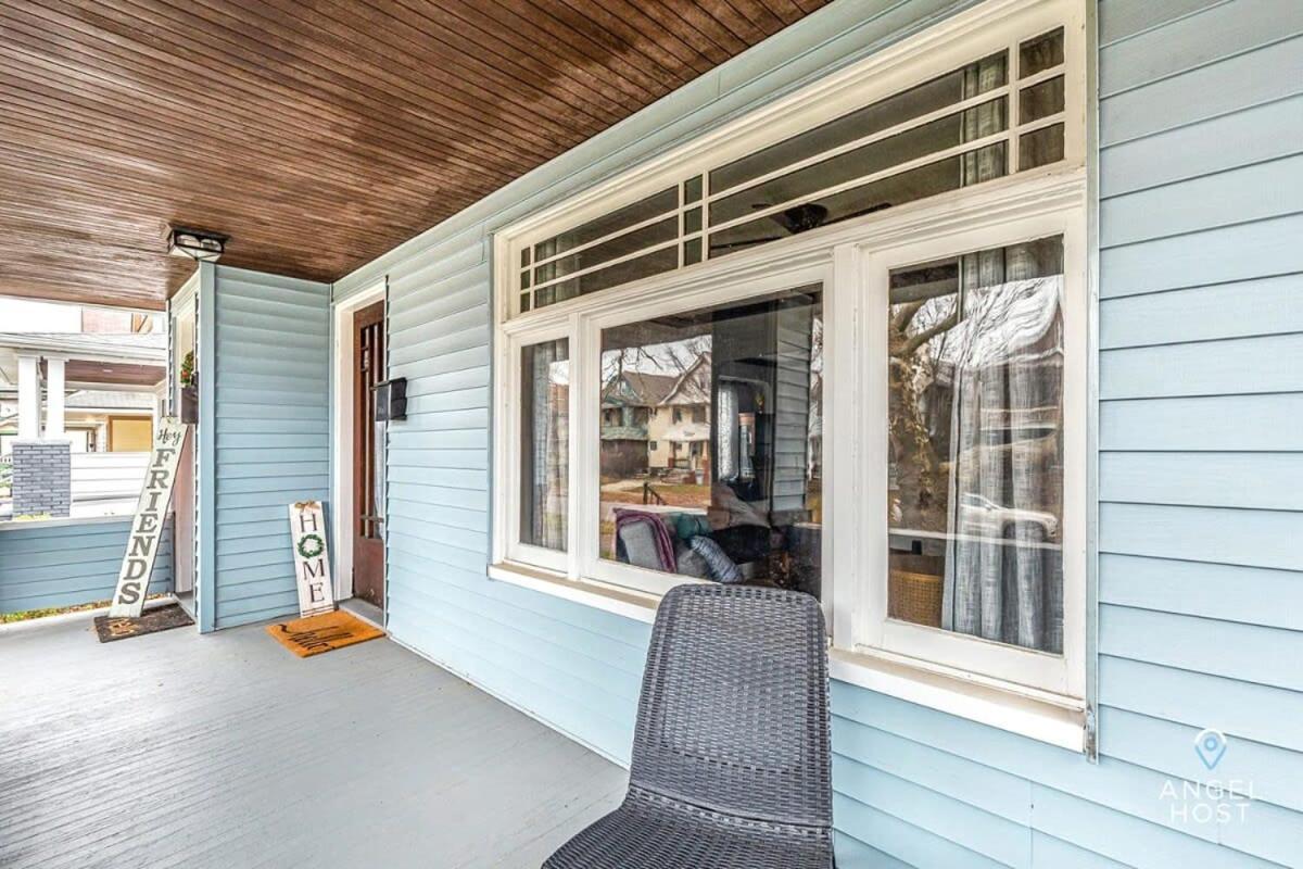 Beautifully Remodeled Duplex Apt In West Blvd Cleveland Exterior foto