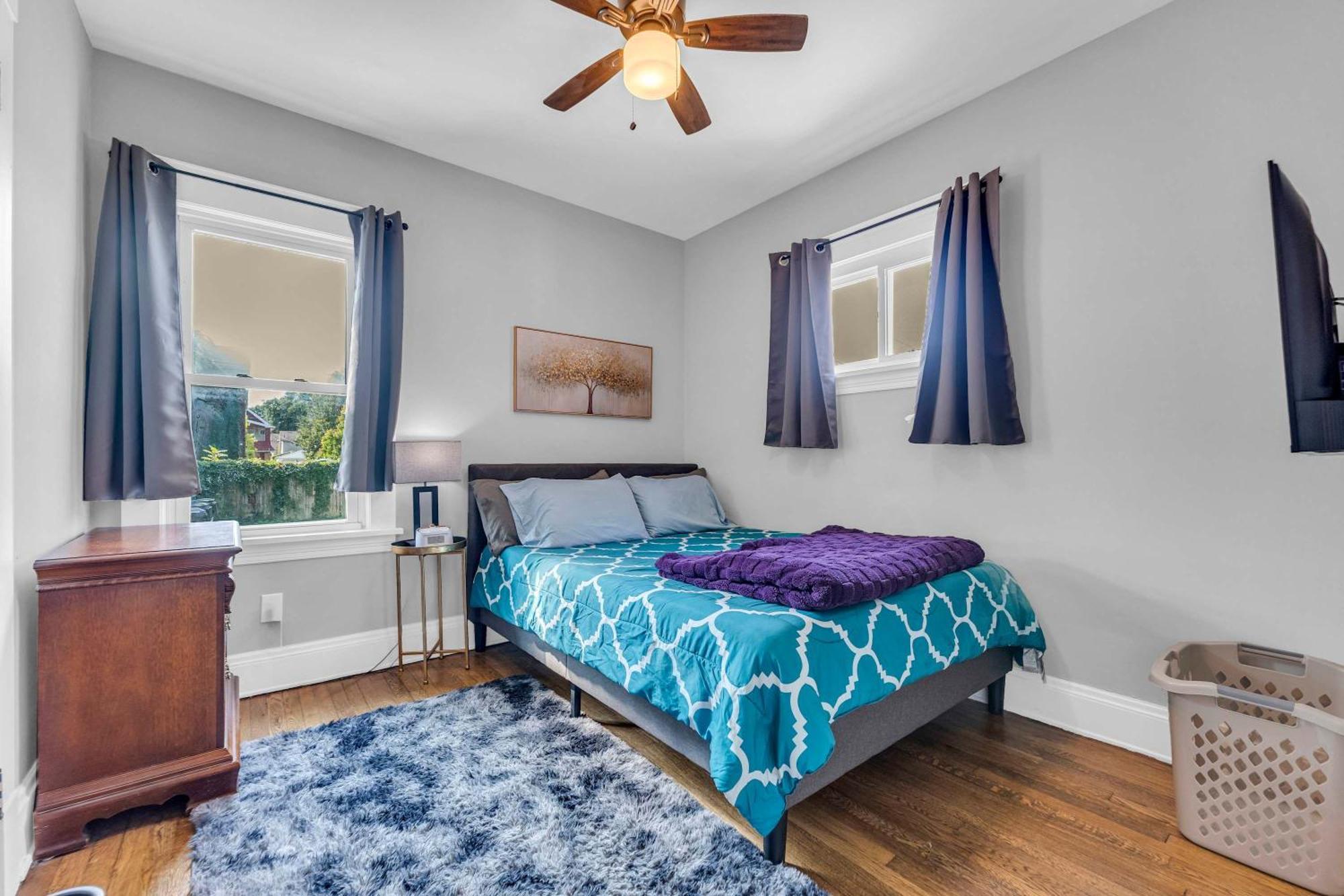 Beautifully Remodeled Duplex Apt In West Blvd Cleveland Exterior foto
