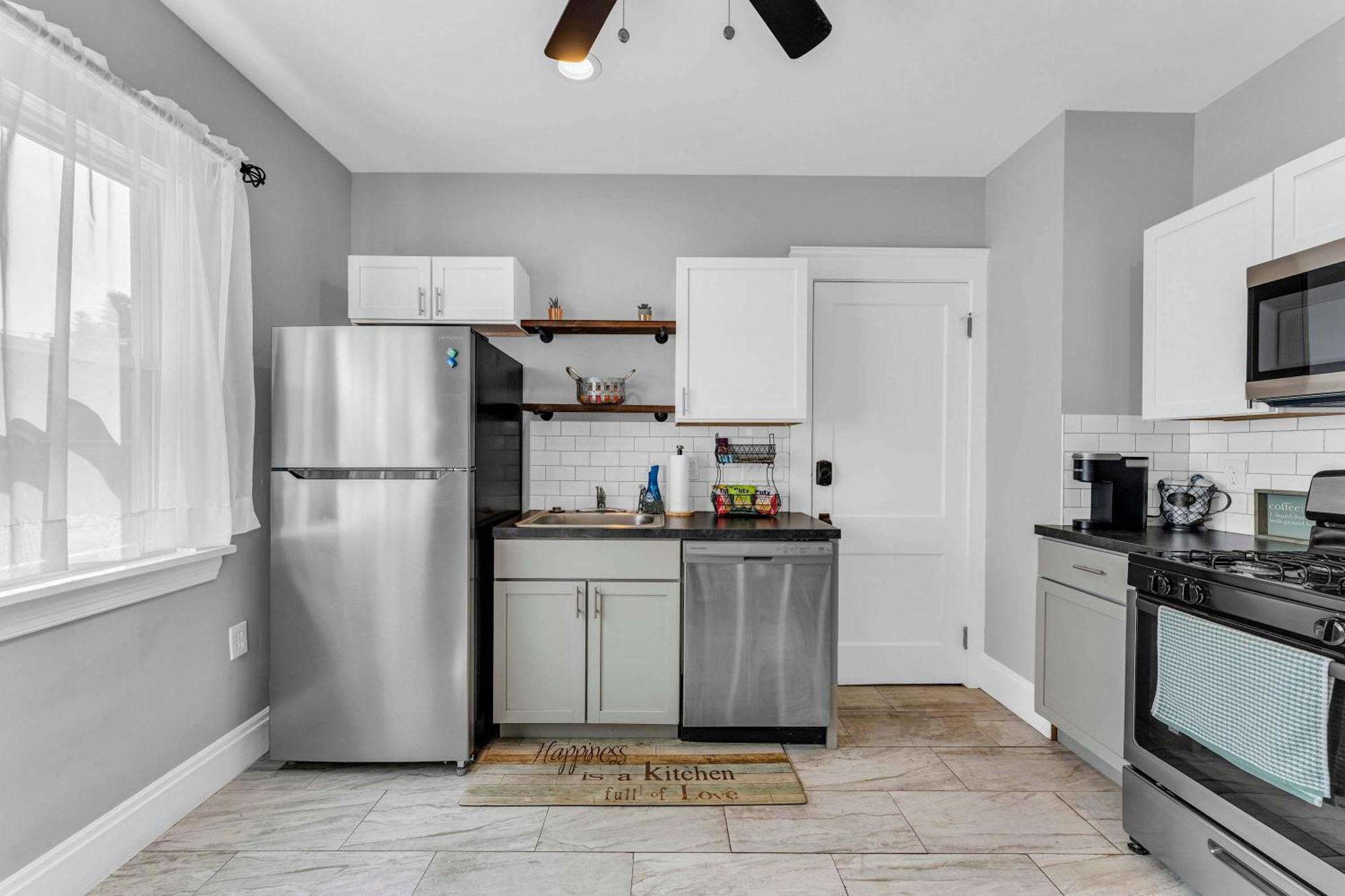 Beautifully Remodeled Duplex Apt In West Blvd Cleveland Exterior foto