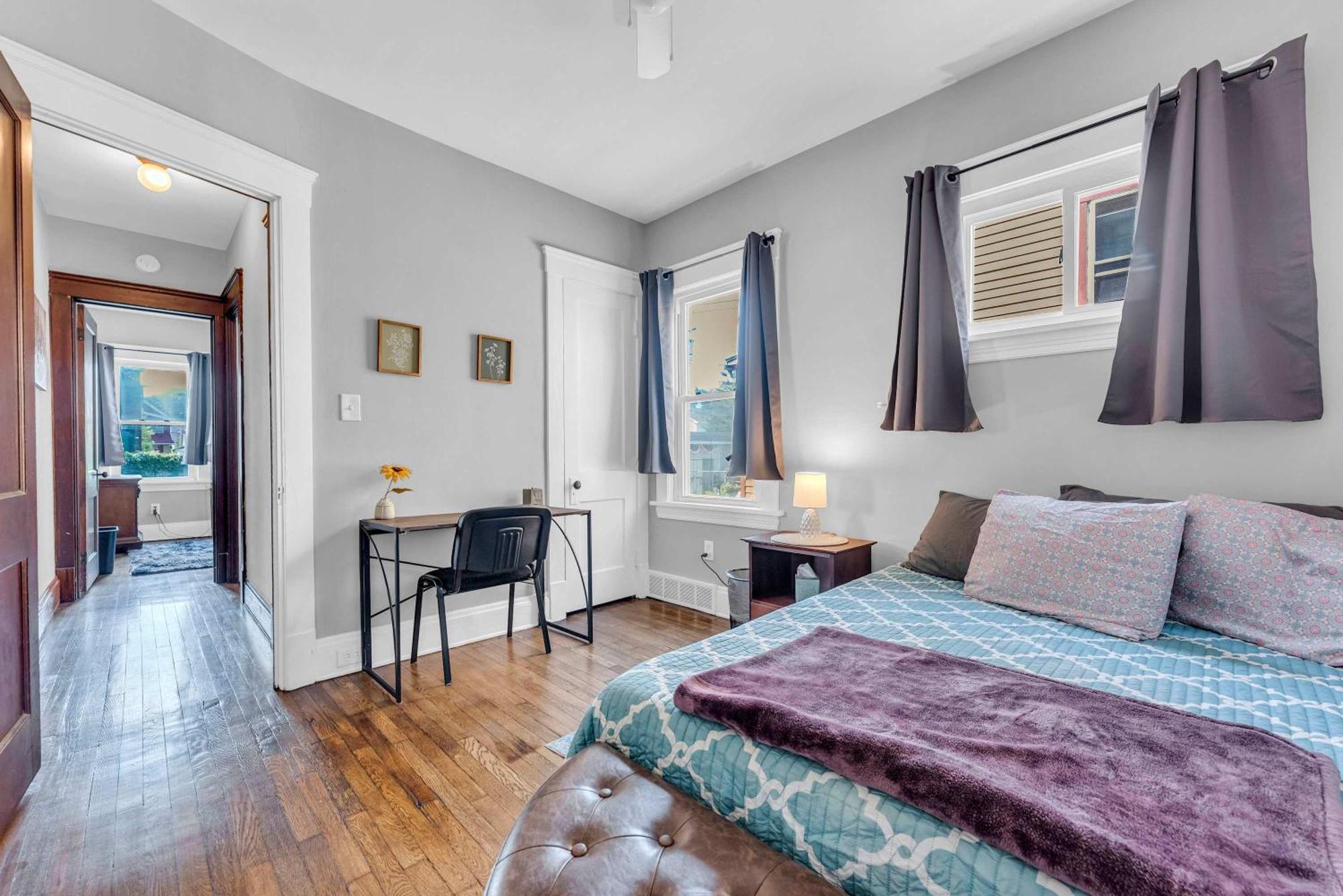 Beautifully Remodeled Duplex Apt In West Blvd Cleveland Exterior foto