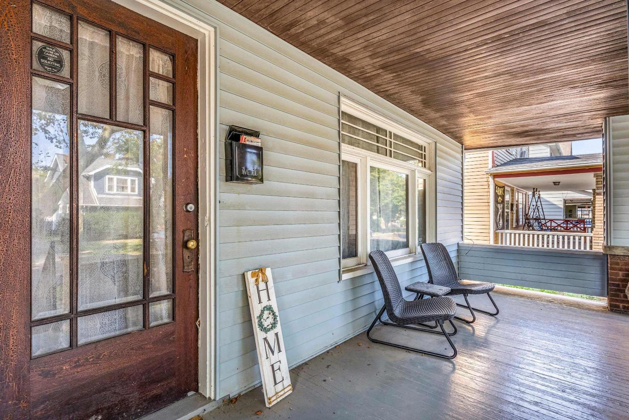 Beautifully Remodeled Duplex Apt In West Blvd Cleveland Exterior foto